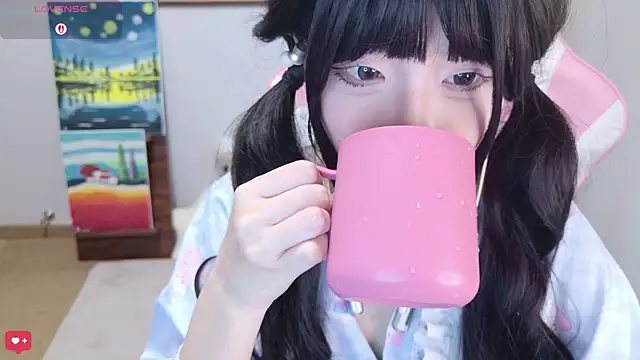 Qiqiiii-05 online show from 07.14.26