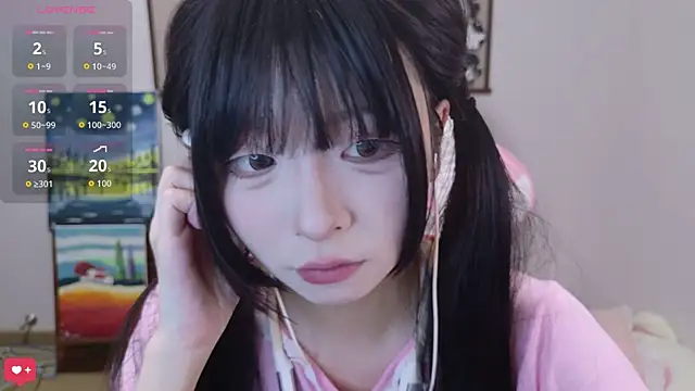 Qiqiiii-05 online show from 08.05.26