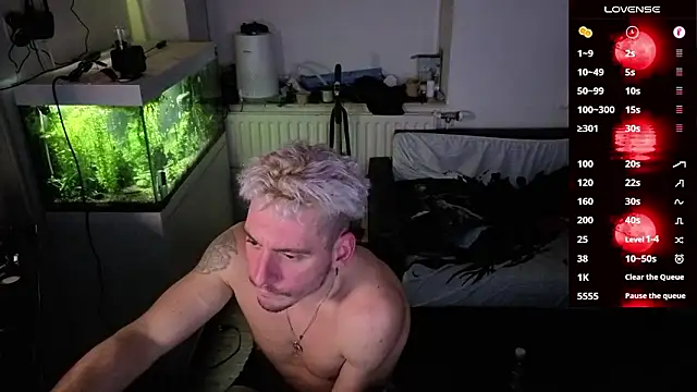 Rayzel White online show from 03.15.26