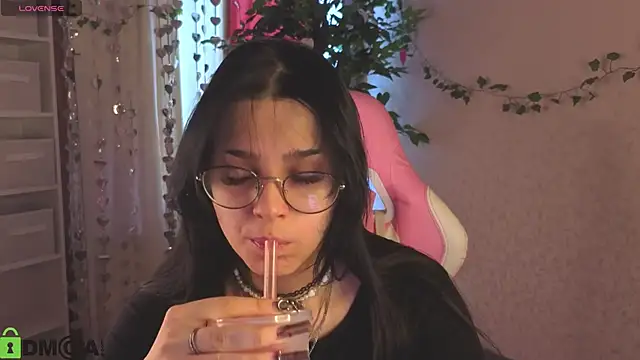 Leslie Wholsh online show from 03.16.26