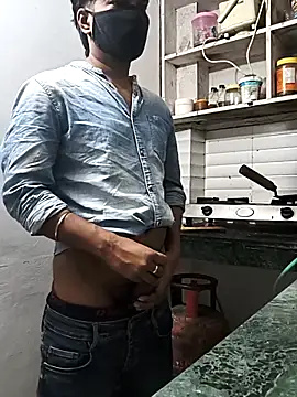 Hottlund6 online show from 03.30.26