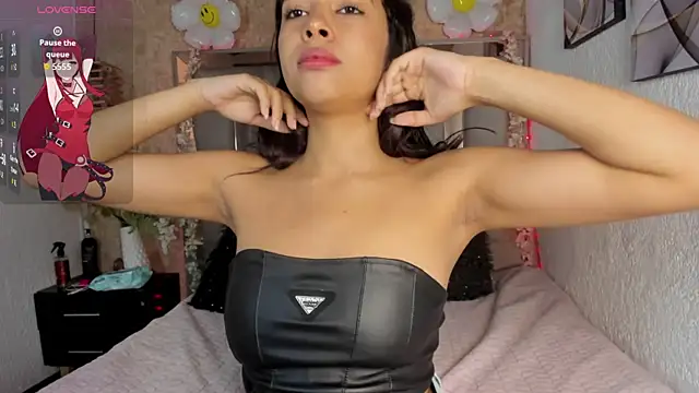 Estrellaa 1 online show from 04.01.26