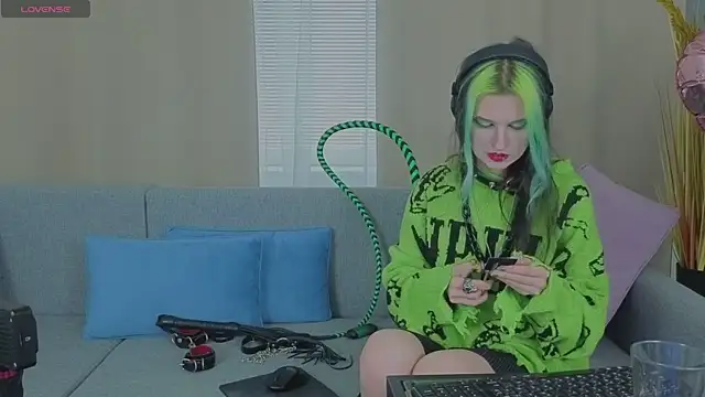 ToxicKittyy online show from 02.13.26