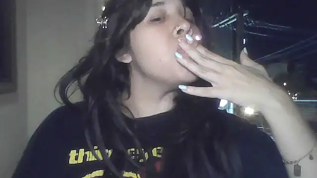 Snapshot of obeythesiren chatting on 01.15.26 obeythesiren online show from 01.15.26