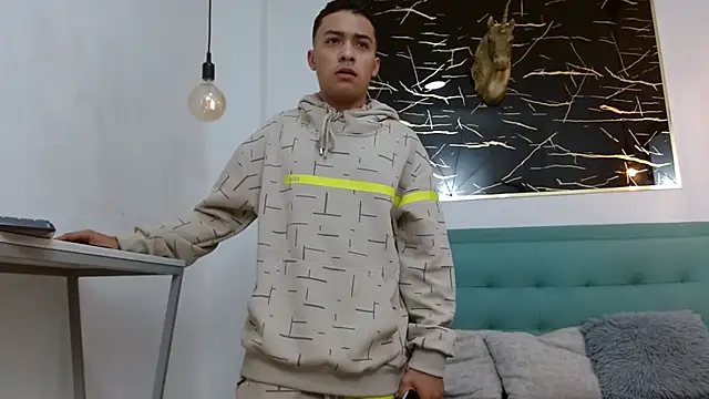 MarcusLux  online show from 01.15.26