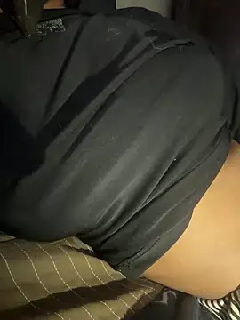 Snapshot of Sassyreyaaa chatting on 04.01.26 Sassyreyaaa online show from 04.01.26