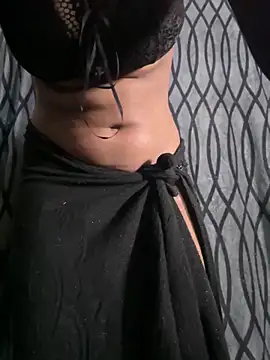 Snapshot of Sassyreyaaa chatting on 04.04.26 Sassyreyaaa online show from 04.04.26