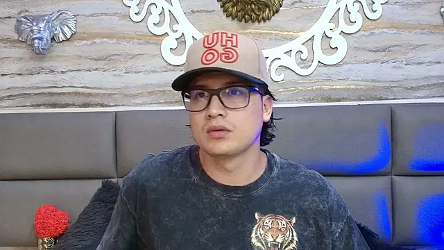 Danner Alaia online show from 02.25.26