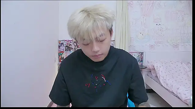 Chocolates-001 online show from 04.09.26