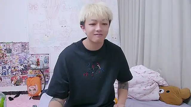 Chocolates-001 online show from 04.19.26