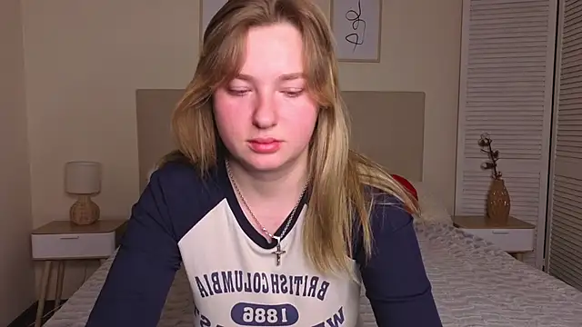 VladaHotxx online show from 01.13.26