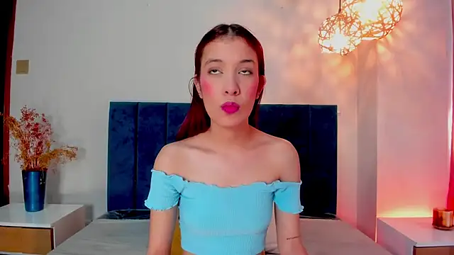 TessaMonroee online show from 04.06.26