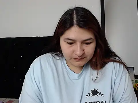 LauraHorny69 online show from 02.08.26