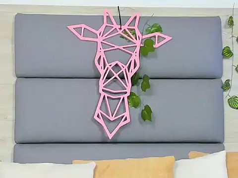 Snapshot of alannawillde chatting on 01.15.26 alannawillde online show from 01.15.26