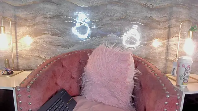 SHINYY STAR  online show from 02.07.26