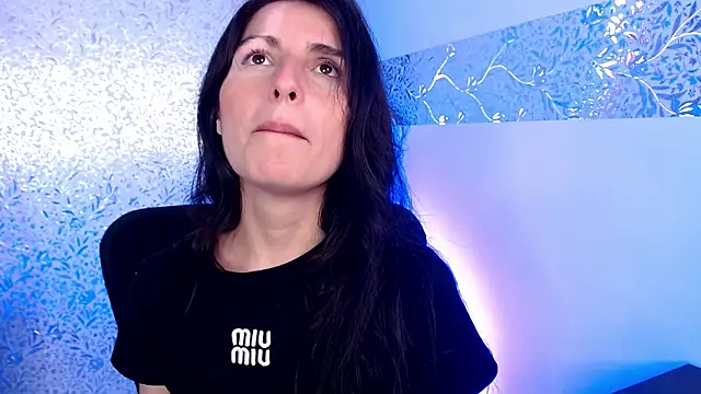 MiaVelasquez01 online show from 04.14.26