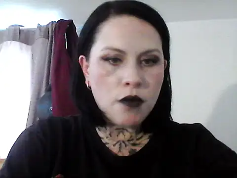 Snapshot of Mistressolivia07 chatting on 03.08.26 Mistressolivia07 online show from 03.08.26