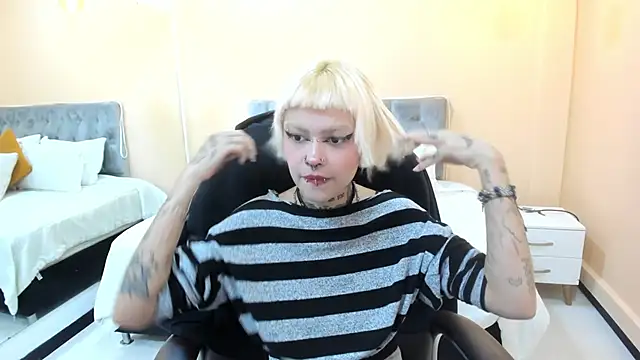 Snapshot of Bela_Craxkerr chatting on 03.27.26 Bela Craxkerr online show from 03.27.26