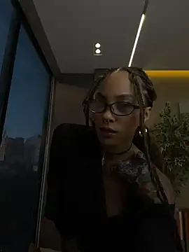 LizStorm  online show from 07.27.26