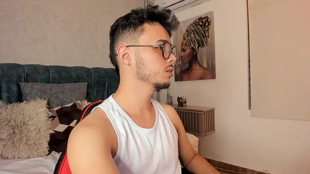 Snapshot of Alhan_Twink chatting on 07.16.26 Alhan Twink online show from 07.16.26
