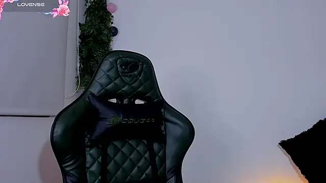 Noaah25  online show from 04.03.26