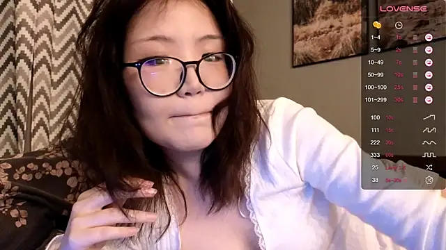 nullgirl online show from 02.04.26