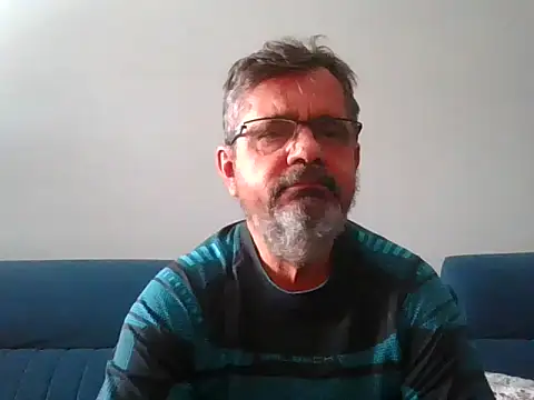 Snapshot of akser60 chatting on 01.15.26 akser60 online show from 01.15.26