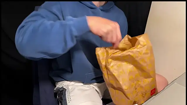 hao105 online show from 03.20.26