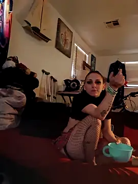 LadySn0w26 online show from 04.09.26