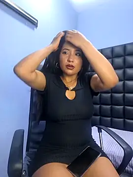 Snapshot of valenlopezz_ chatting on 03.29.26 valenlopezz online show from 03.29.26