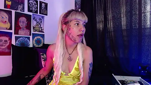 Snapshot of MelisaVelvet chatting on 02.08.26 MelisaVelvet online show from 02.08.26