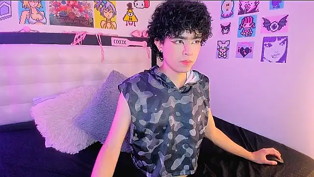 LuanRush  online show from 04.08.26