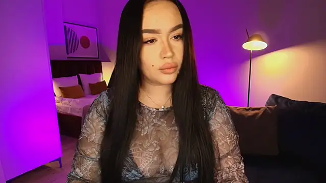 tinafox  online show from 02.18.26