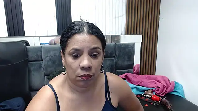 Snapshot of Zeyllyjhonson chatting on 07.03.26 Zeyllyjhonson online show from 07.03.26