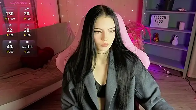 Snapshot of Kelly__Bunny chatting on 02.12.26 Kelly Bunny online show from 02.12.26