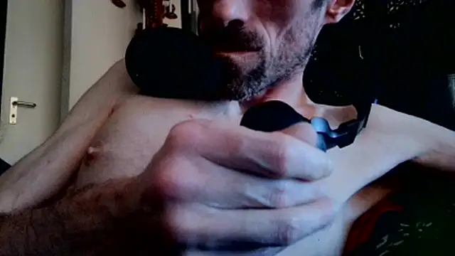 Snapshot of BlnAktivGay chatting on 02.27.26 BlnAktivGay online show from 02.27.26