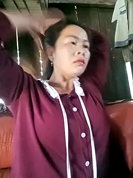 Snapshot of Bling_sexy chatting on 03.27.26 Bling sexy online show from 03.27.26