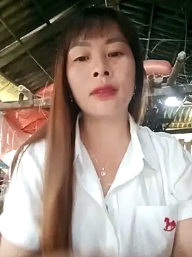 Snapshot of Bling_sexy chatting on 04.09.26 Bling sexy online show from 04.09.26