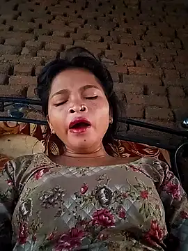 Snapshot of Jyoti_rathor chatting on 06.14.26 Jyoti rathor online show from 06.14.26