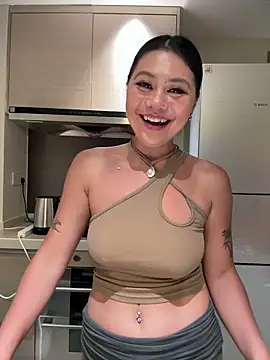 ruanruan05 online show from 04.10.26