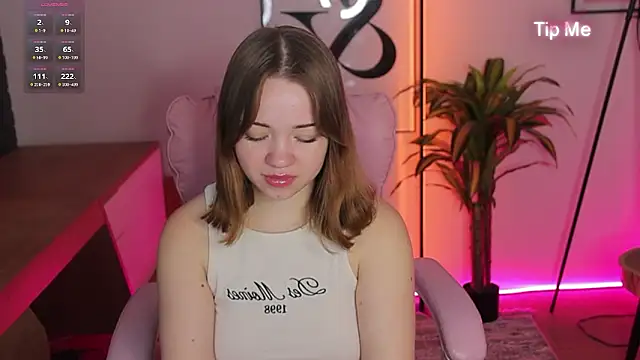 Kiss Moon online show from 02.28.26