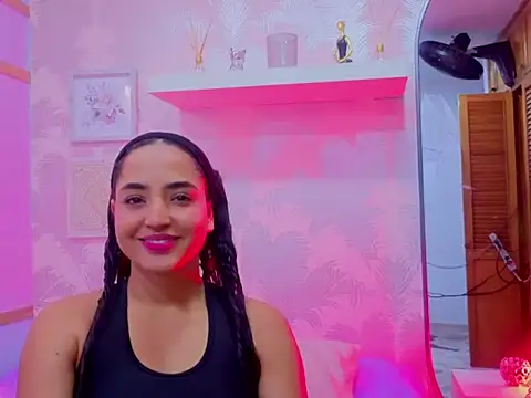 Emma Thompssonn online show from 03.06.26