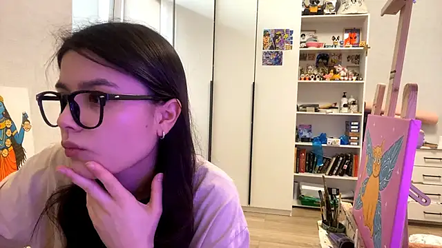 SaintMari online show from 05.10.26