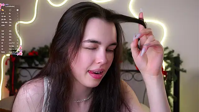 Snapshot of MirnaTellado chatting on 02.27.26 MirnaTellado online show from 02.27.26