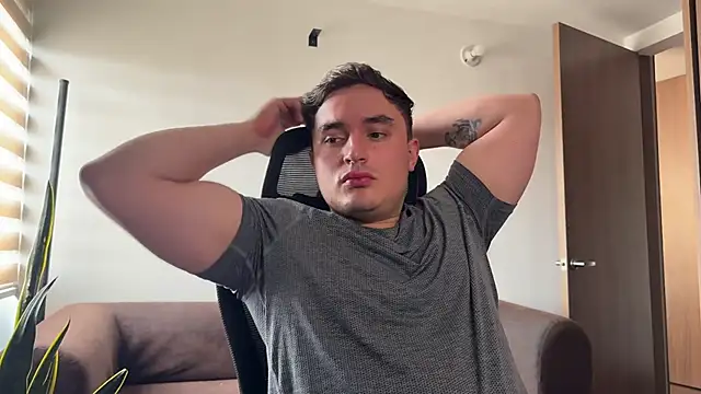 Robyn Rocki online show from 02.03.26