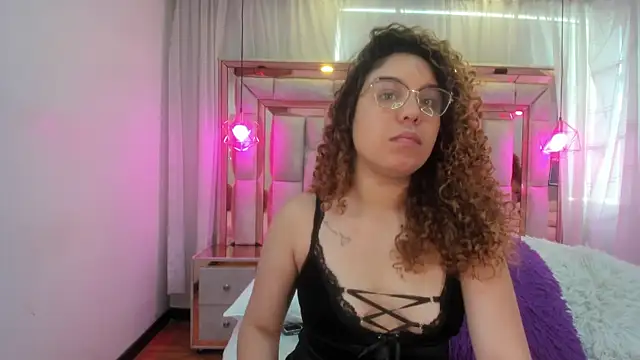 AllisonAdams  online show from 04.01.26