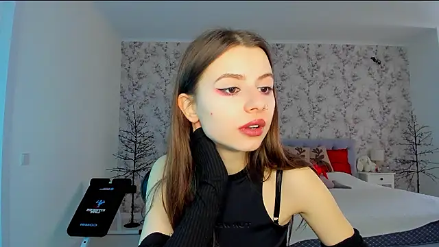 Snapshot of Hot_Molly5 chatting on 02.16.26 Hot Molly5 online show from 02.16.26