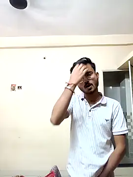 sdgjjkkmm online show from 04.21.26