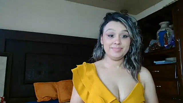 Snapshot of aitanalove_ chatting on 06.11.26 aitanalove online show from 06.11.26
