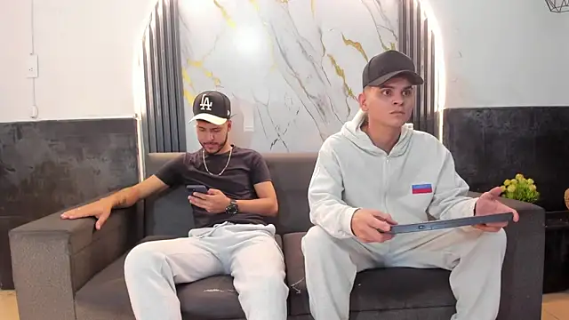 Snapshot of Angel_Villareal chatting on 03.01.26 Angel Villareal online show from 03.01.26